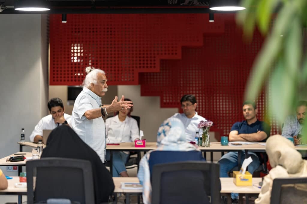Foundations of Miandari: the first formal course with leading instructors